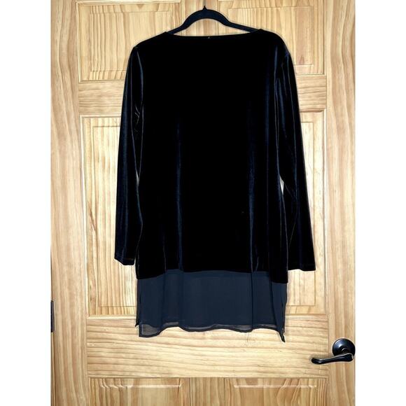 Chico's Travelers womens size 2 tunic black velvet stretch, holiday parties - Picture 2 of 6